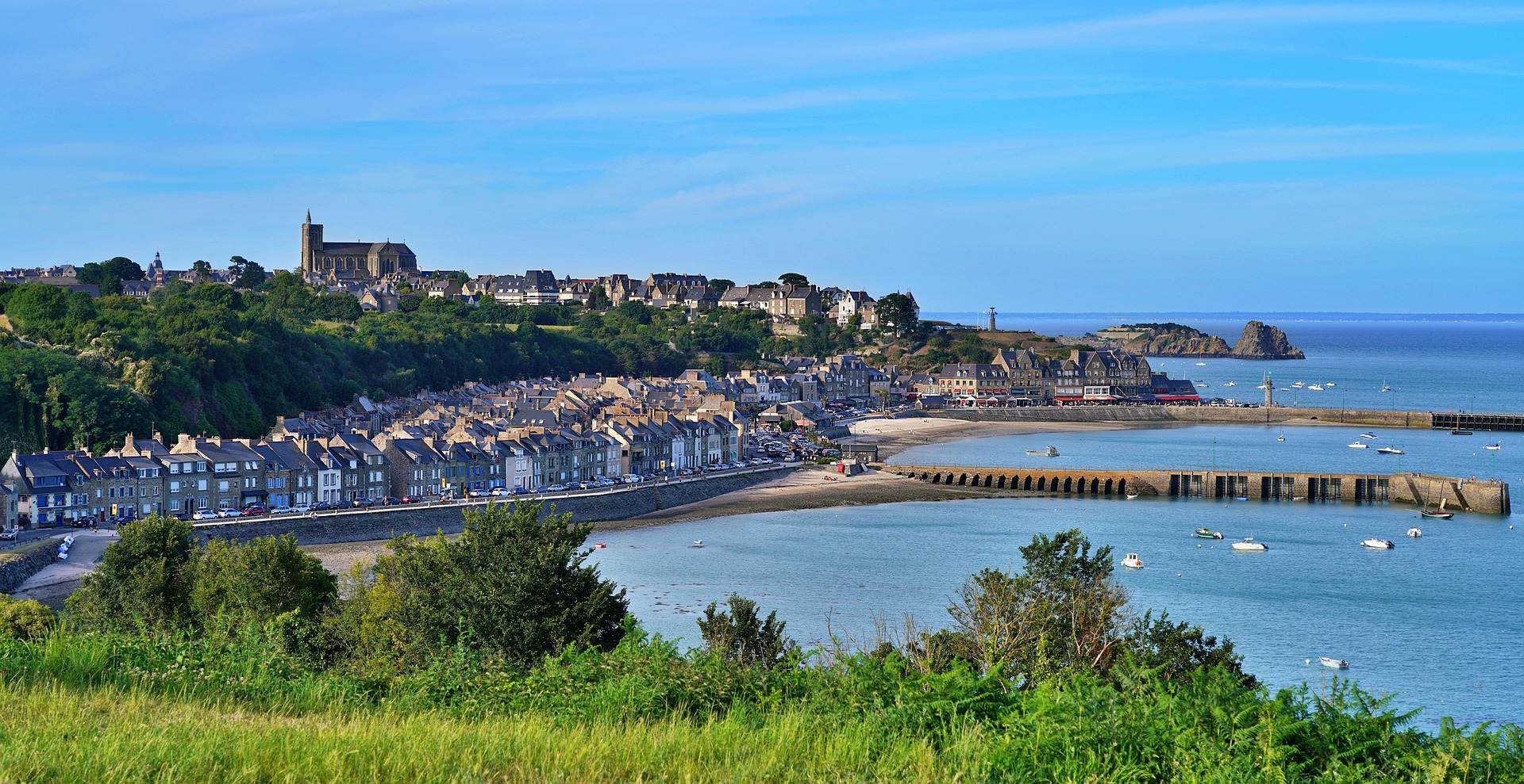 photo de la ville de cancale et sa baie