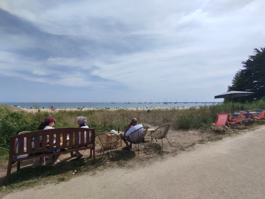 photo de la plage de trescadec à Audierne, depuis la promenade